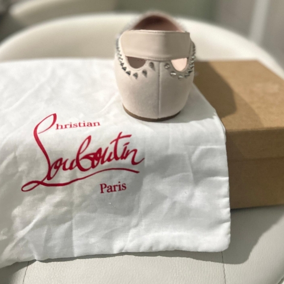 Shoe - Picture 5 of 6